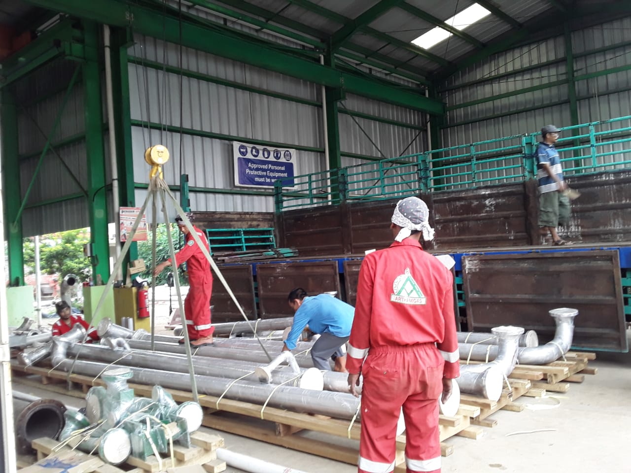 Project pengiriman material drilling PT Arthamigas ke Pertamina HSE